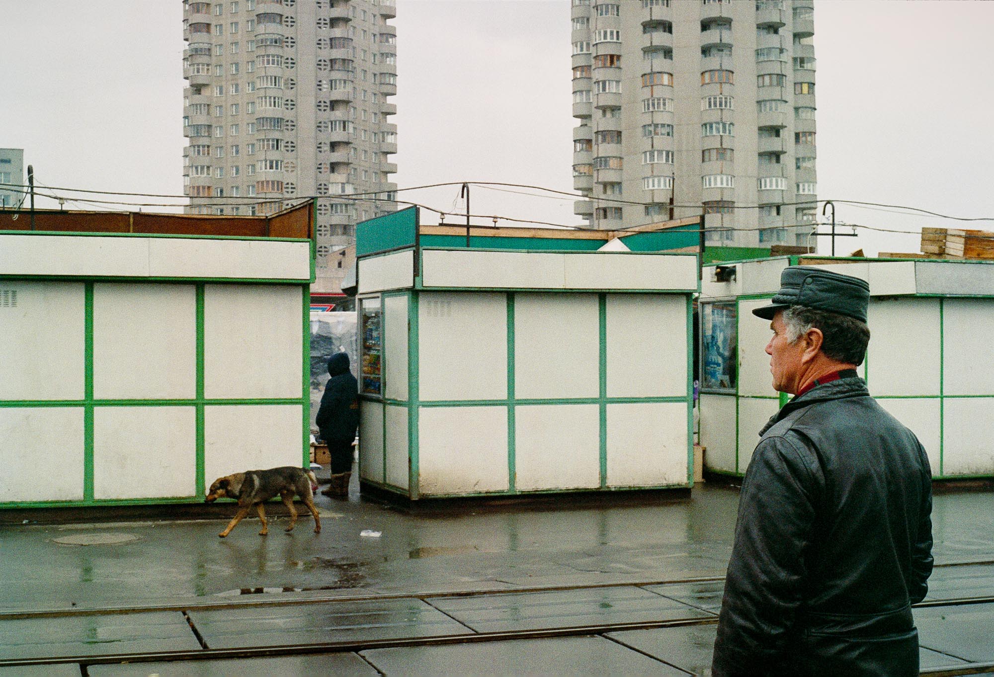 Marketplace, Kyiv, 2000