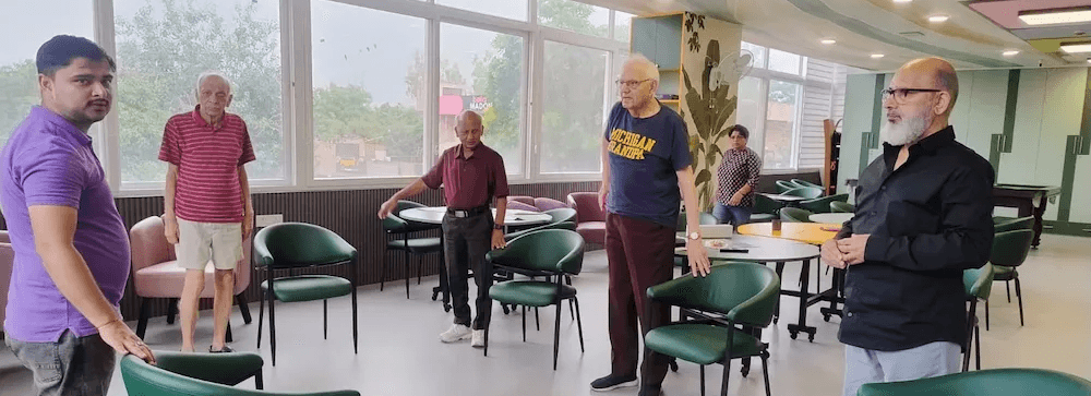 Members participating in the group exercise sessions