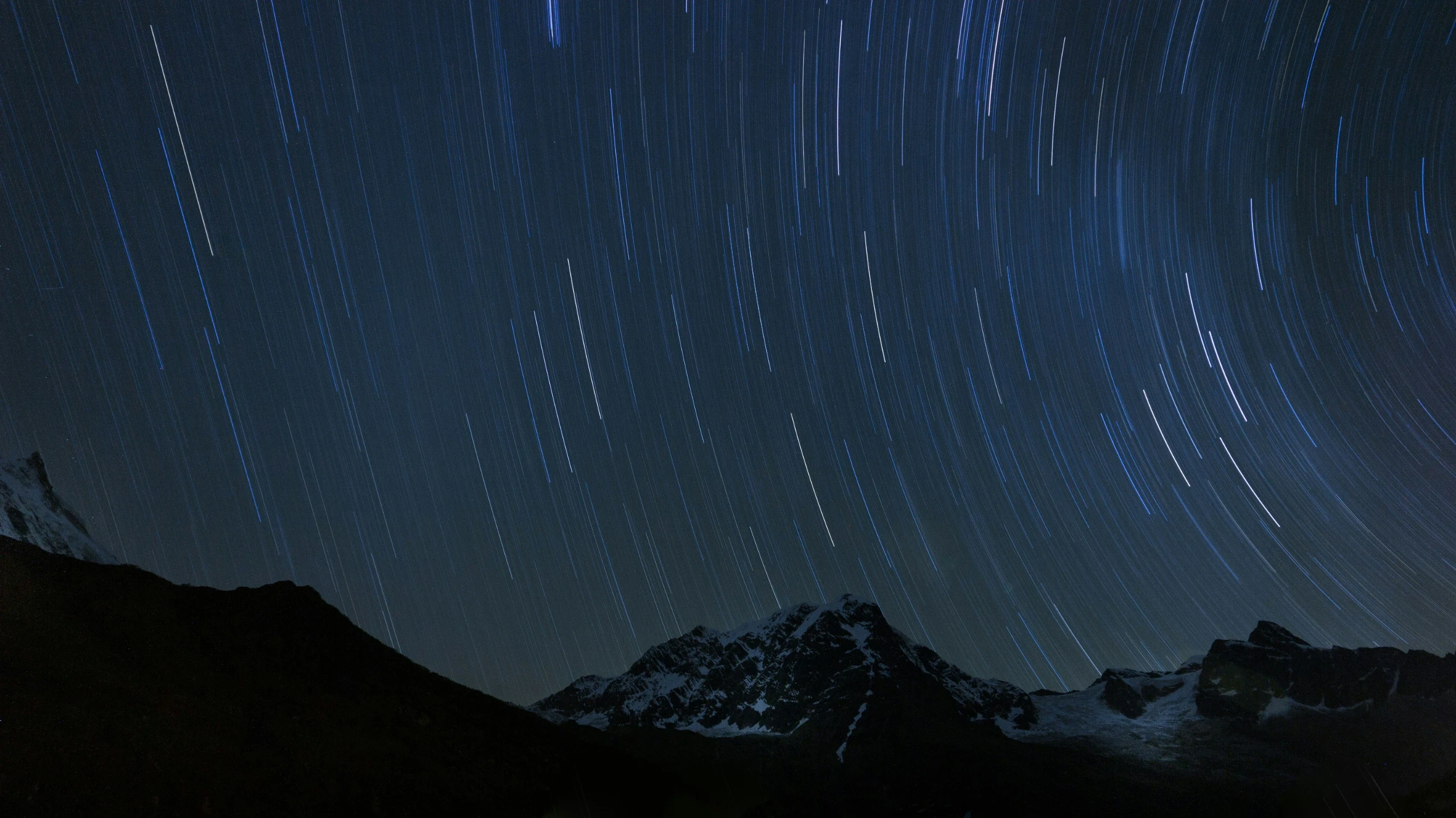 night sky with shooting stars