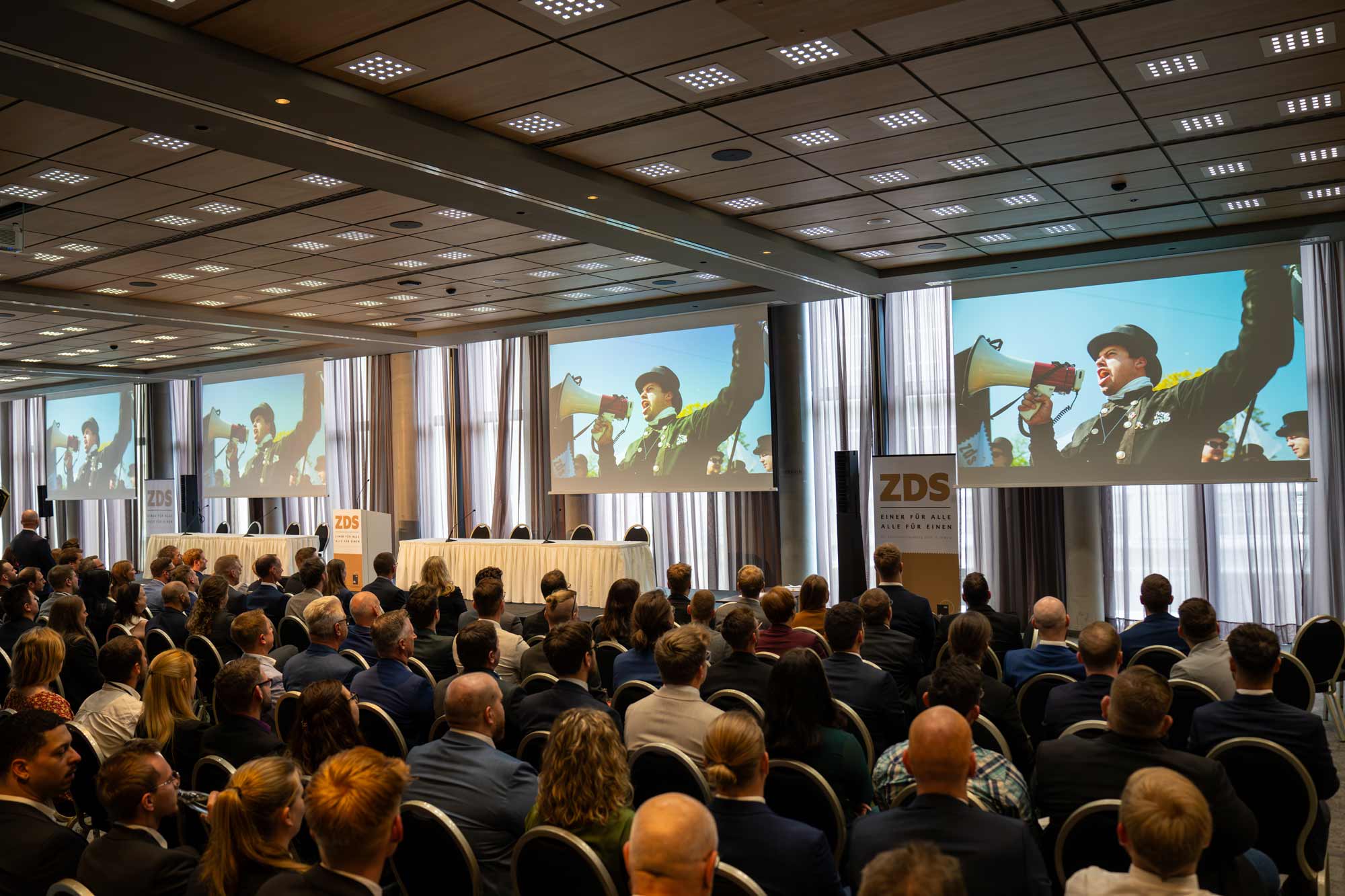 Conference showcasing imagefilm for Zentralverband-Deutscher-Schornsteinfeger