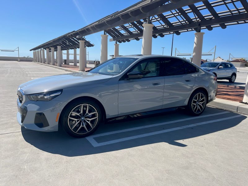 BMW i5 brokered by CarOracle