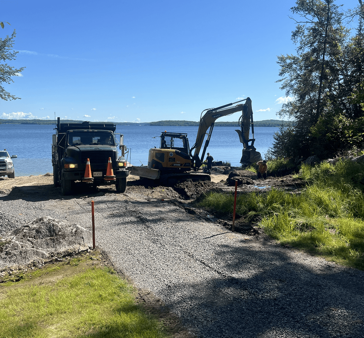aggregate hauling for a new driveway