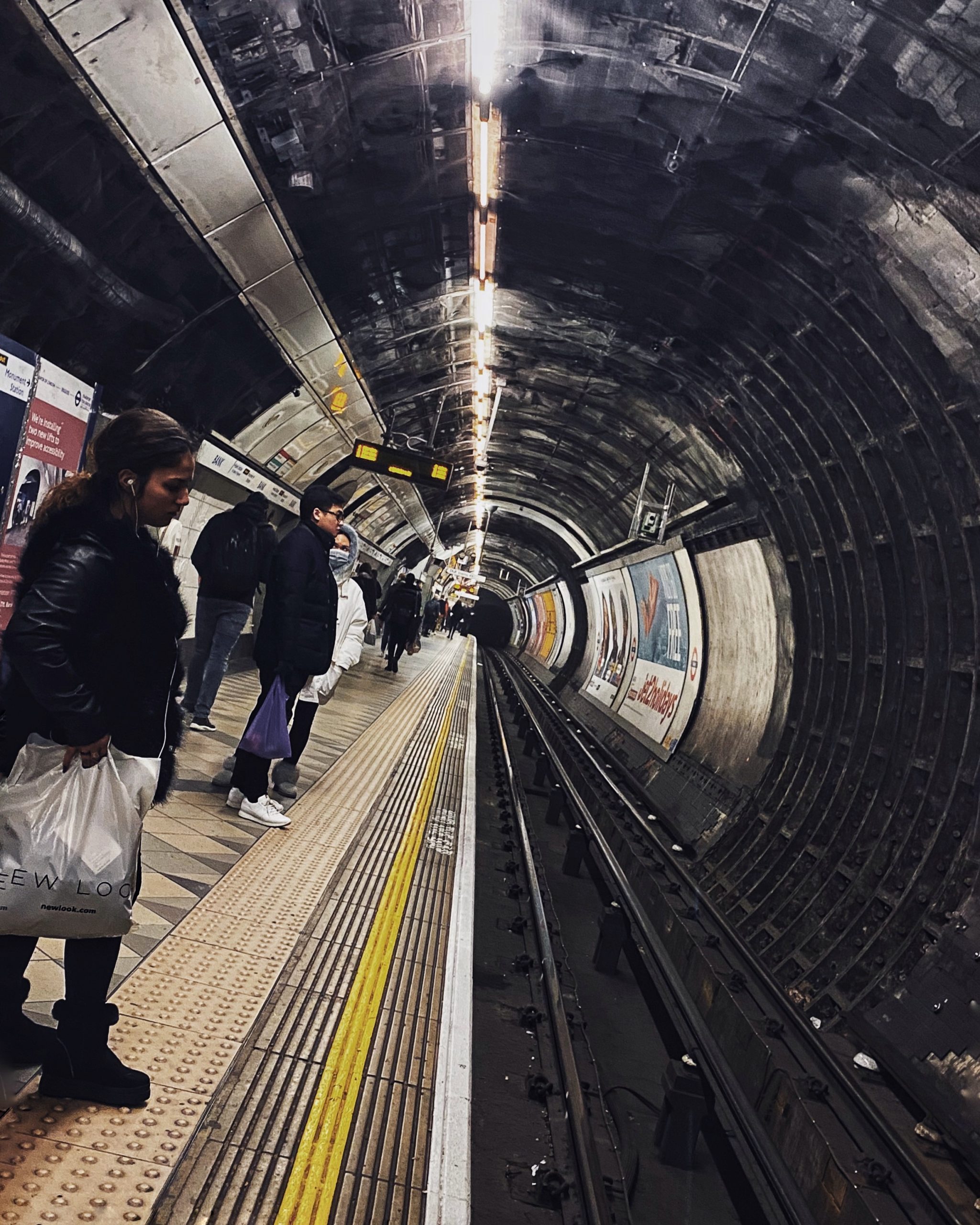 Tube