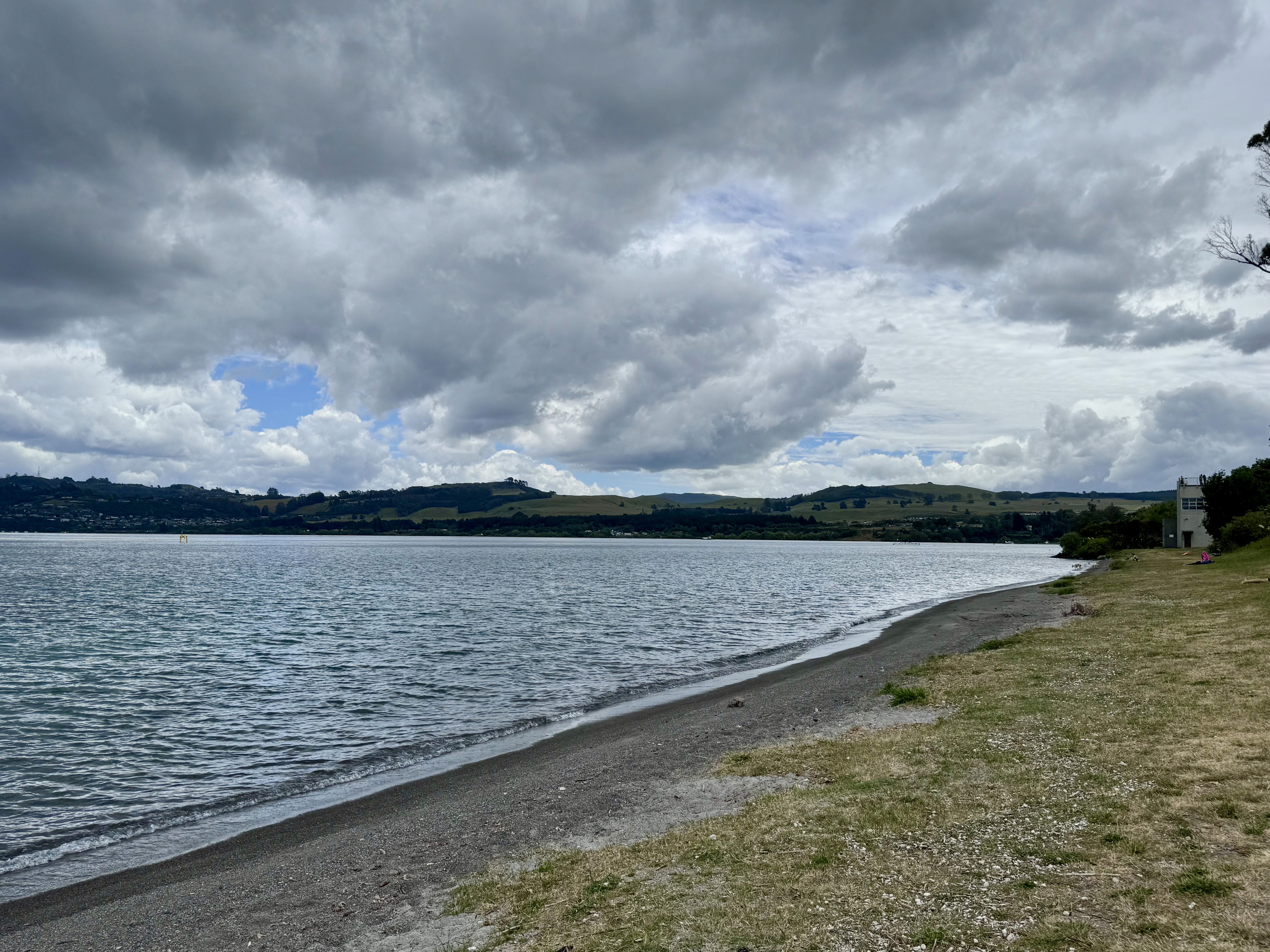 Lake Taupō shore line in places along the lake.