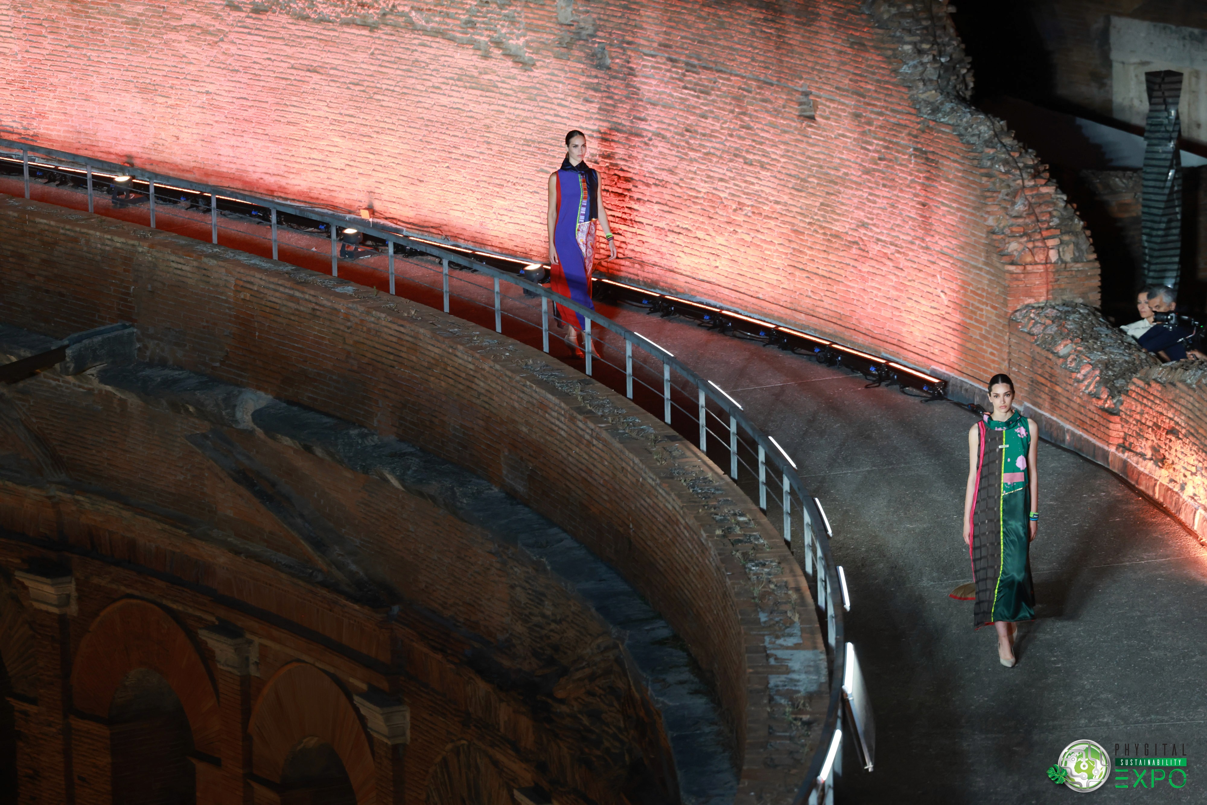models in Rome wearing articles from the Sfilata Narrata
