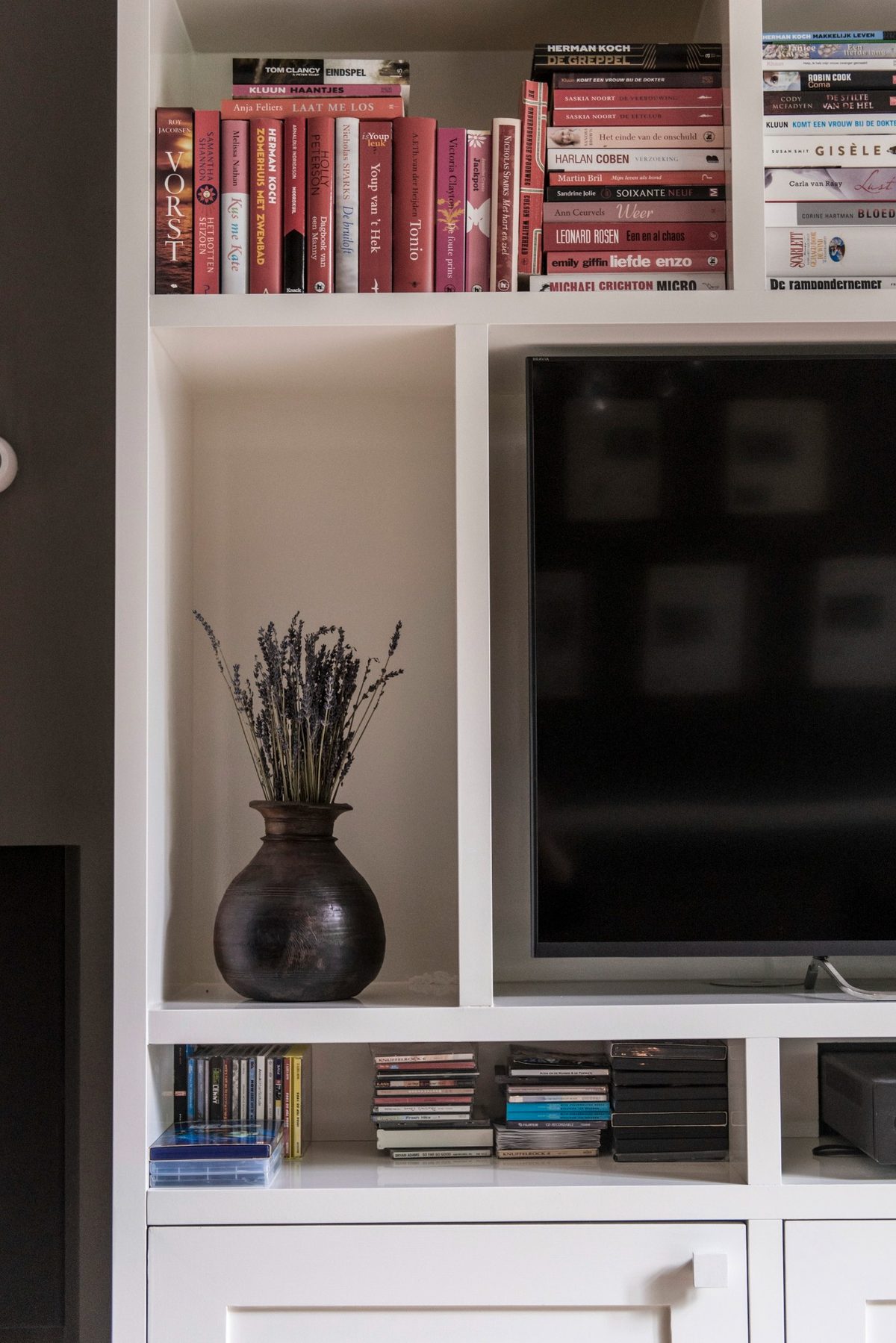 maatewrerk vakkenkast tv