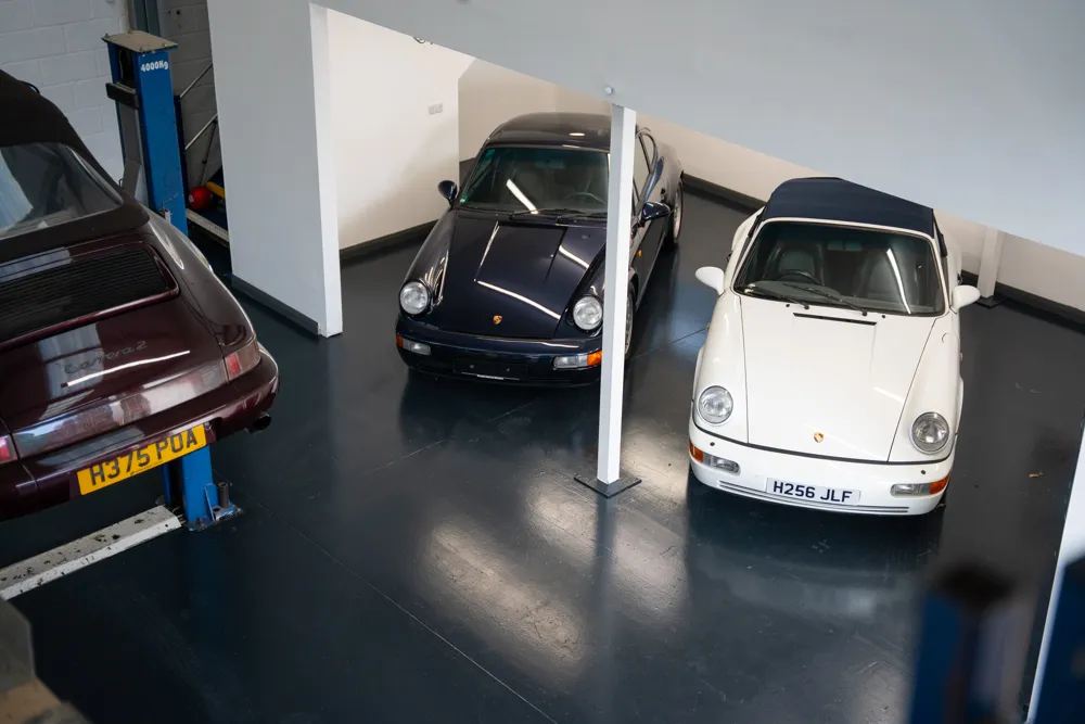 hc porsche workshop