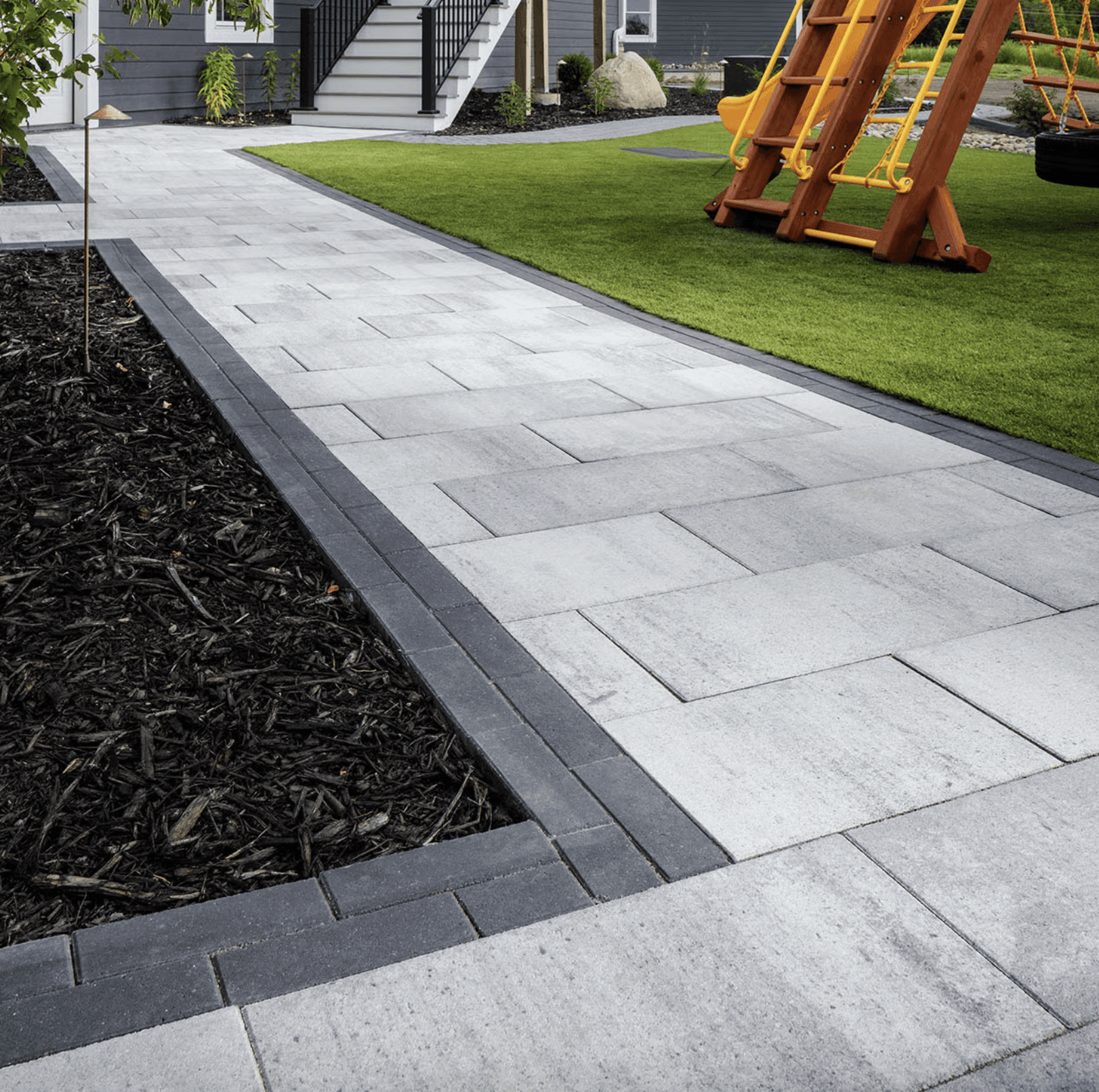 Paver Installer Edmonton | New Earth Landscaping