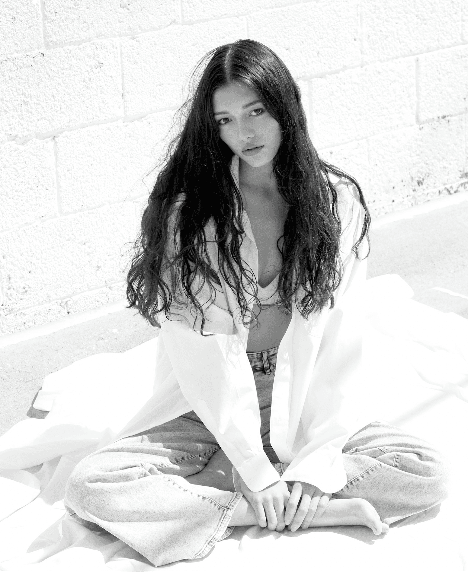 Woman Sit On The Floor