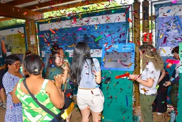 Momento da surpresa no centro de visitantes do Parque Nacional do Iguaçu. Foto: Nilmar Fernando/Urbia Cataratas