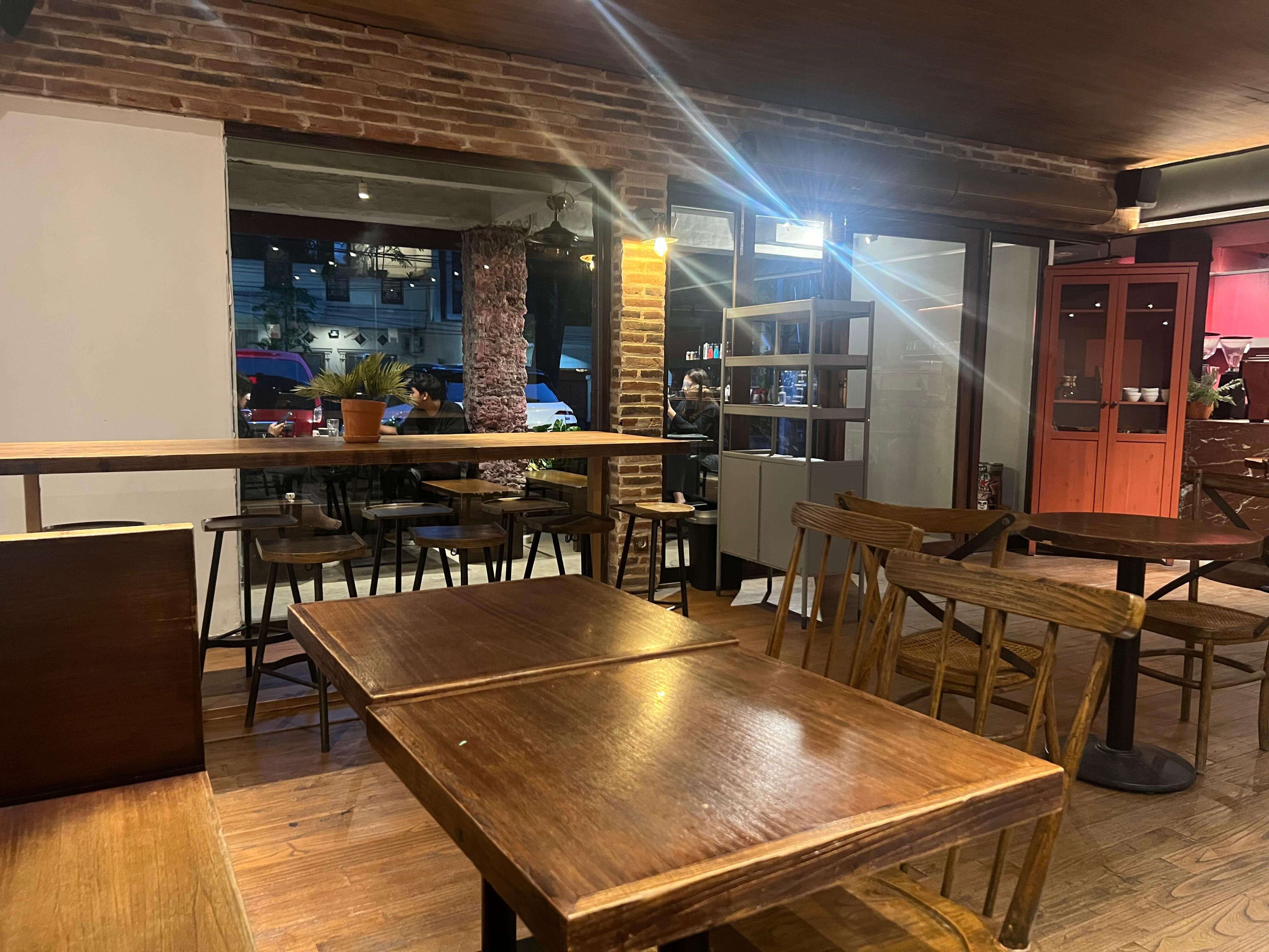 nitro coffee seatings