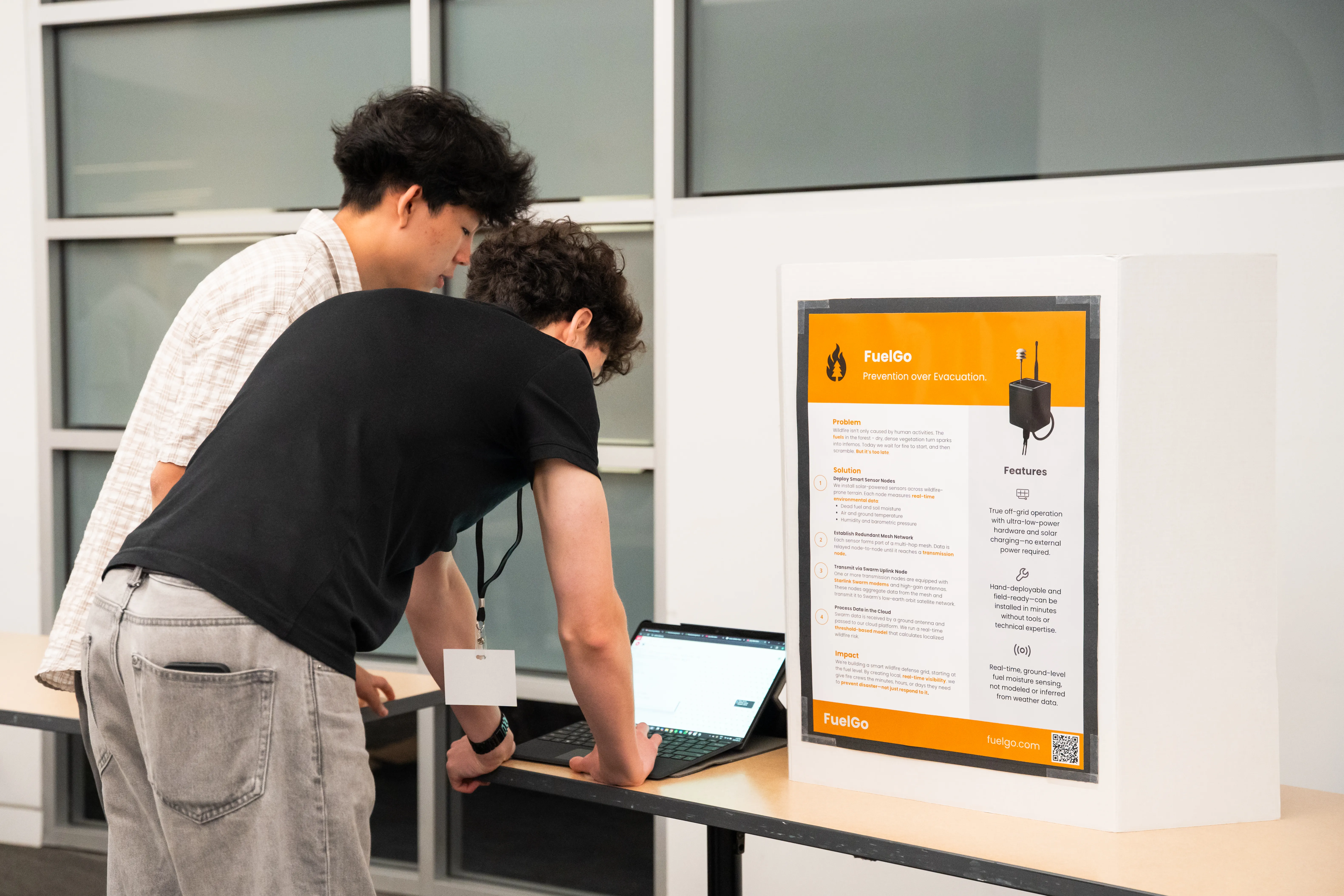 Life at TKS — students and mentors during the program (photo 13)