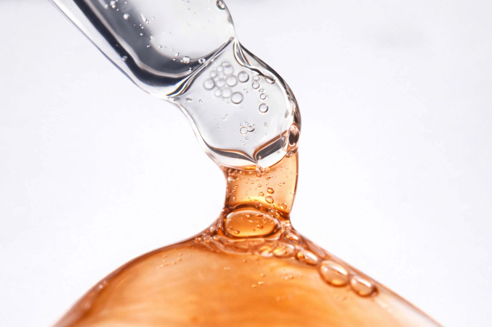 solution orange et pipette