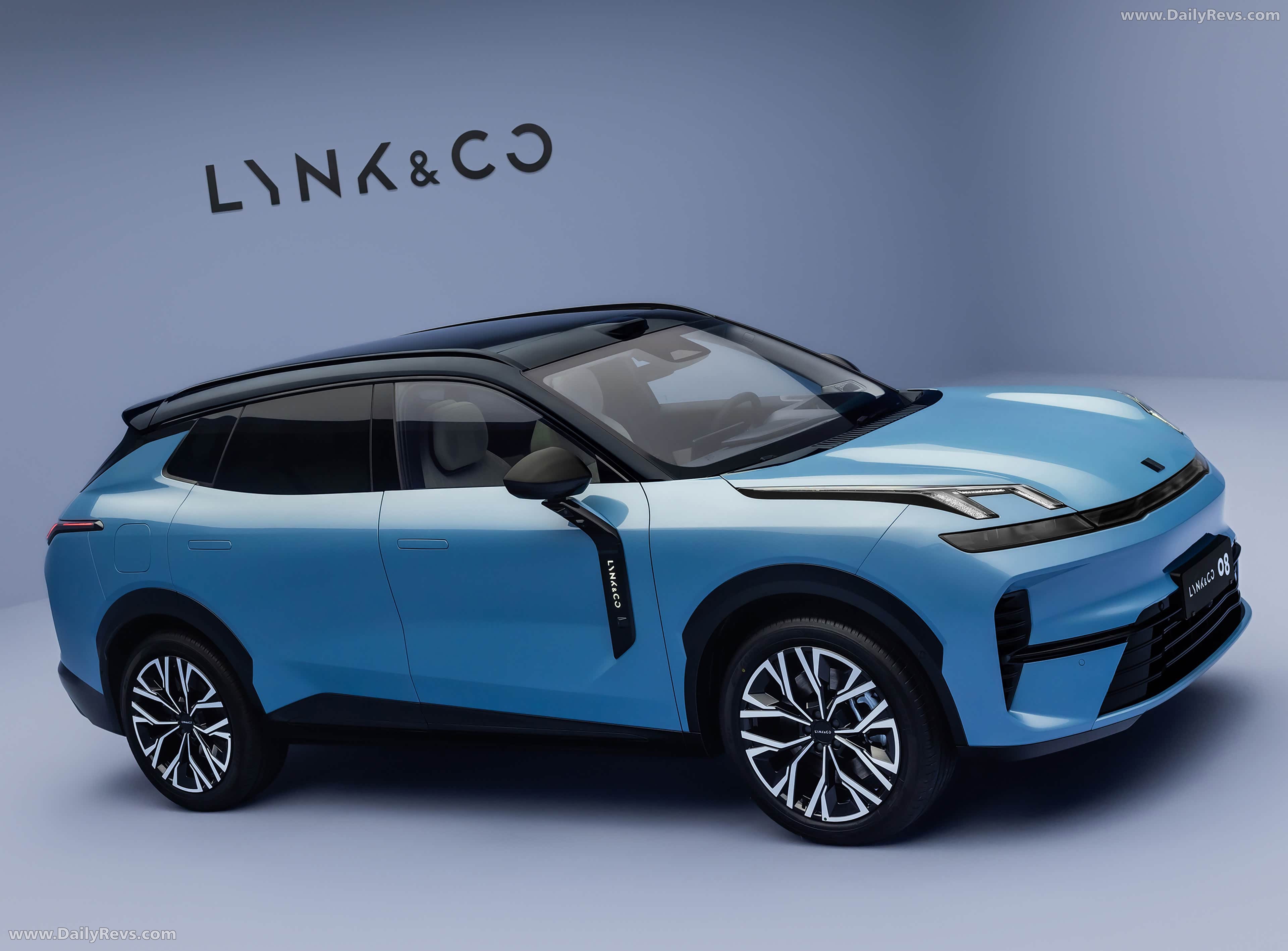 Lynk & Co 08 EM-P 2026 210 4WD Performance Ultra