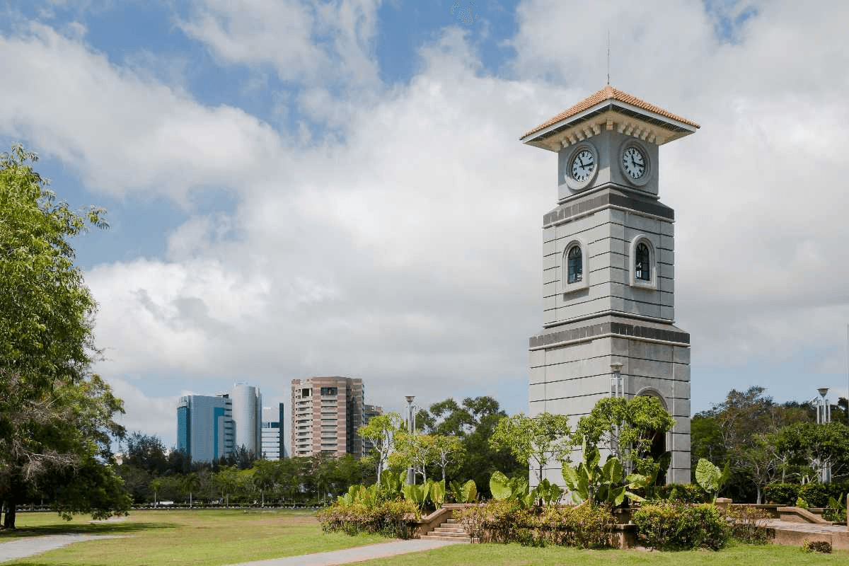 brown fabric padded sofa set inside room