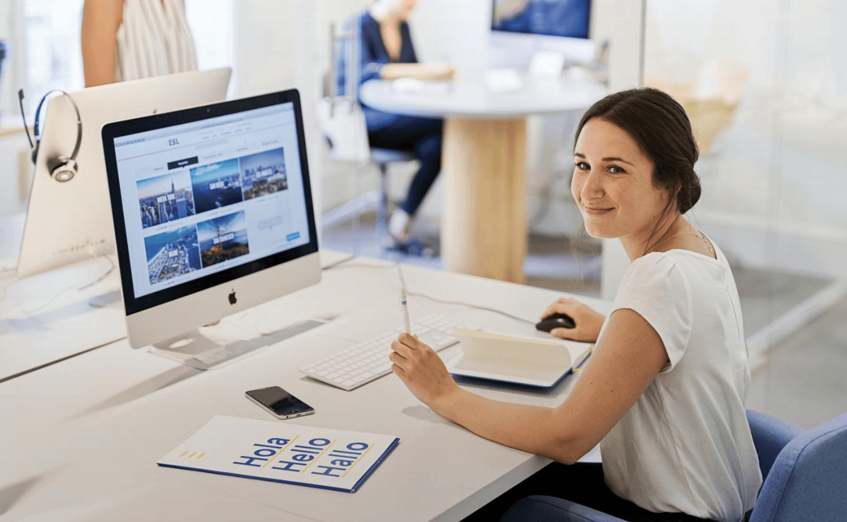 Subscription - Email Signature - Design Subscription Agency Framer Template