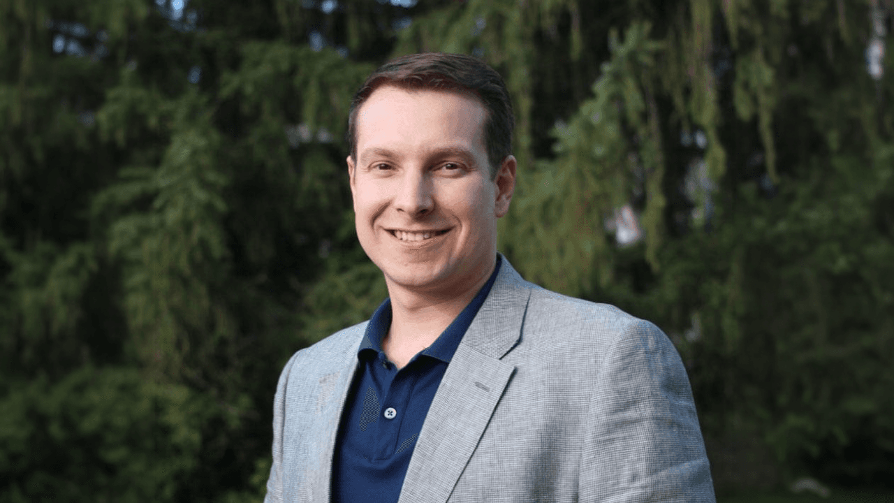 Kostyantyn Khomutov