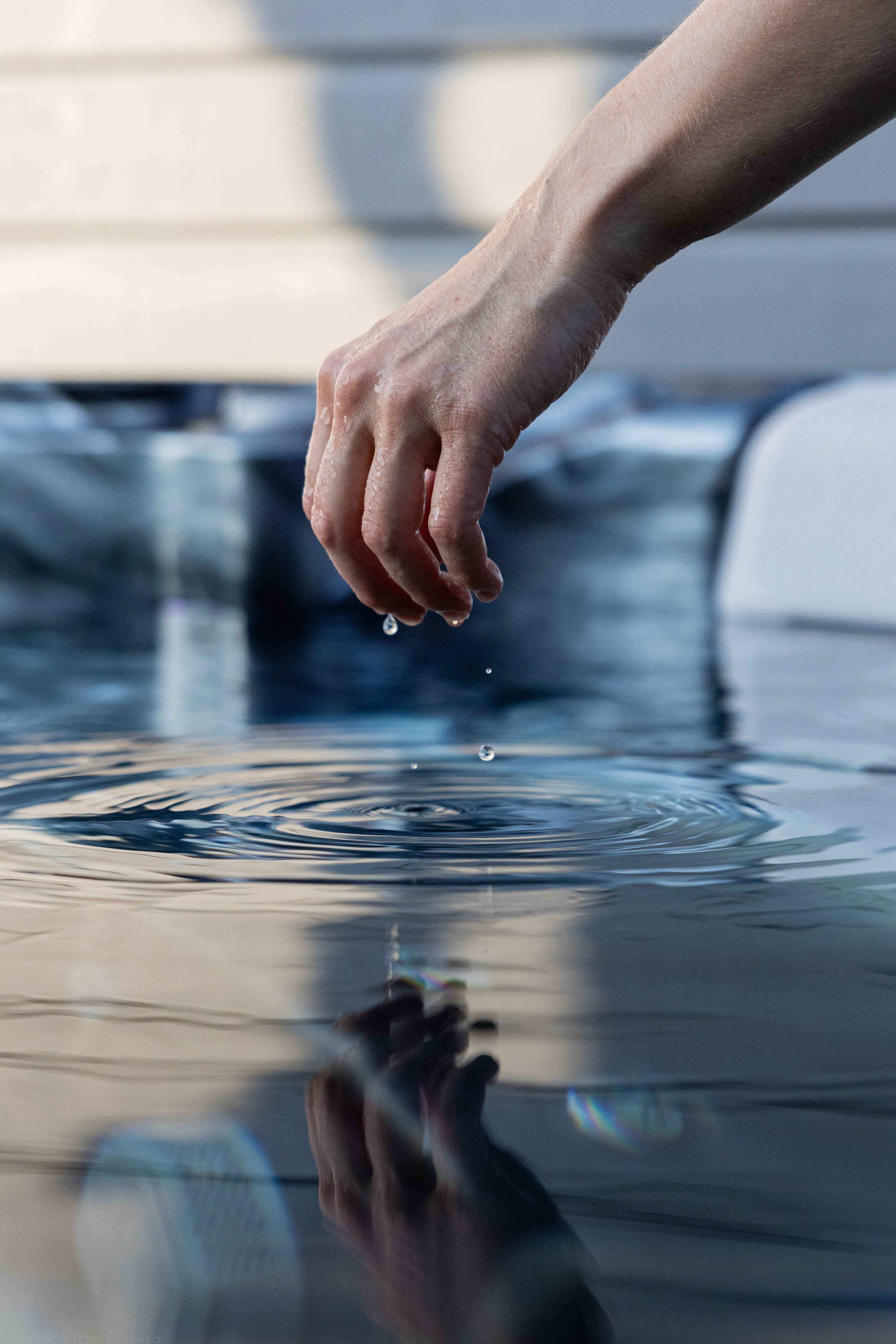 feel the water