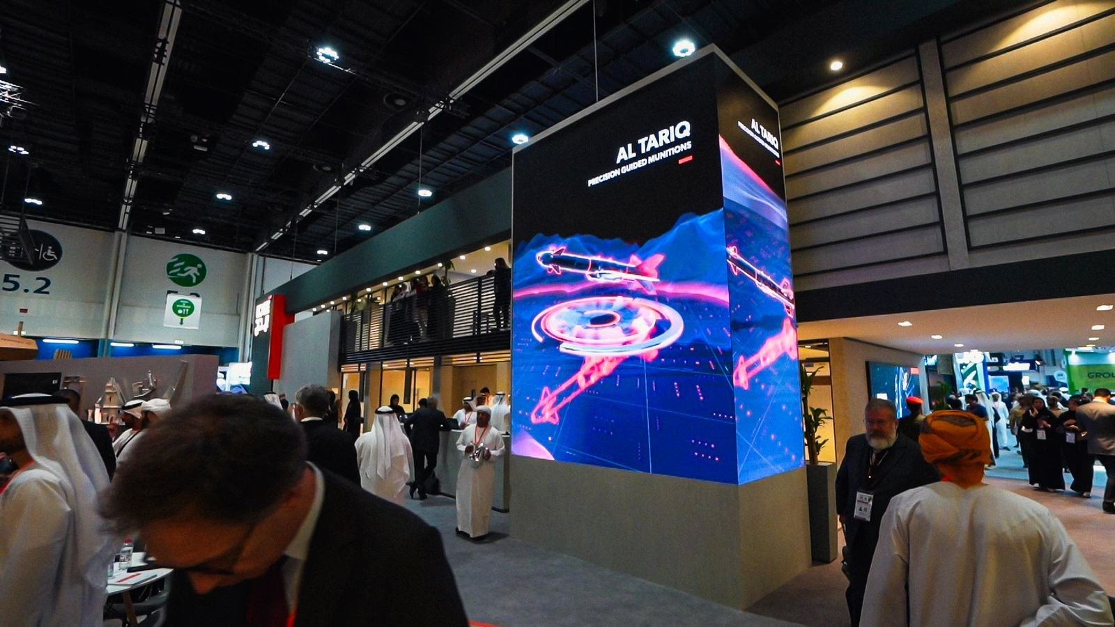 3d graphics at the Booth Design for EDGE at Dubai Air Show image 4