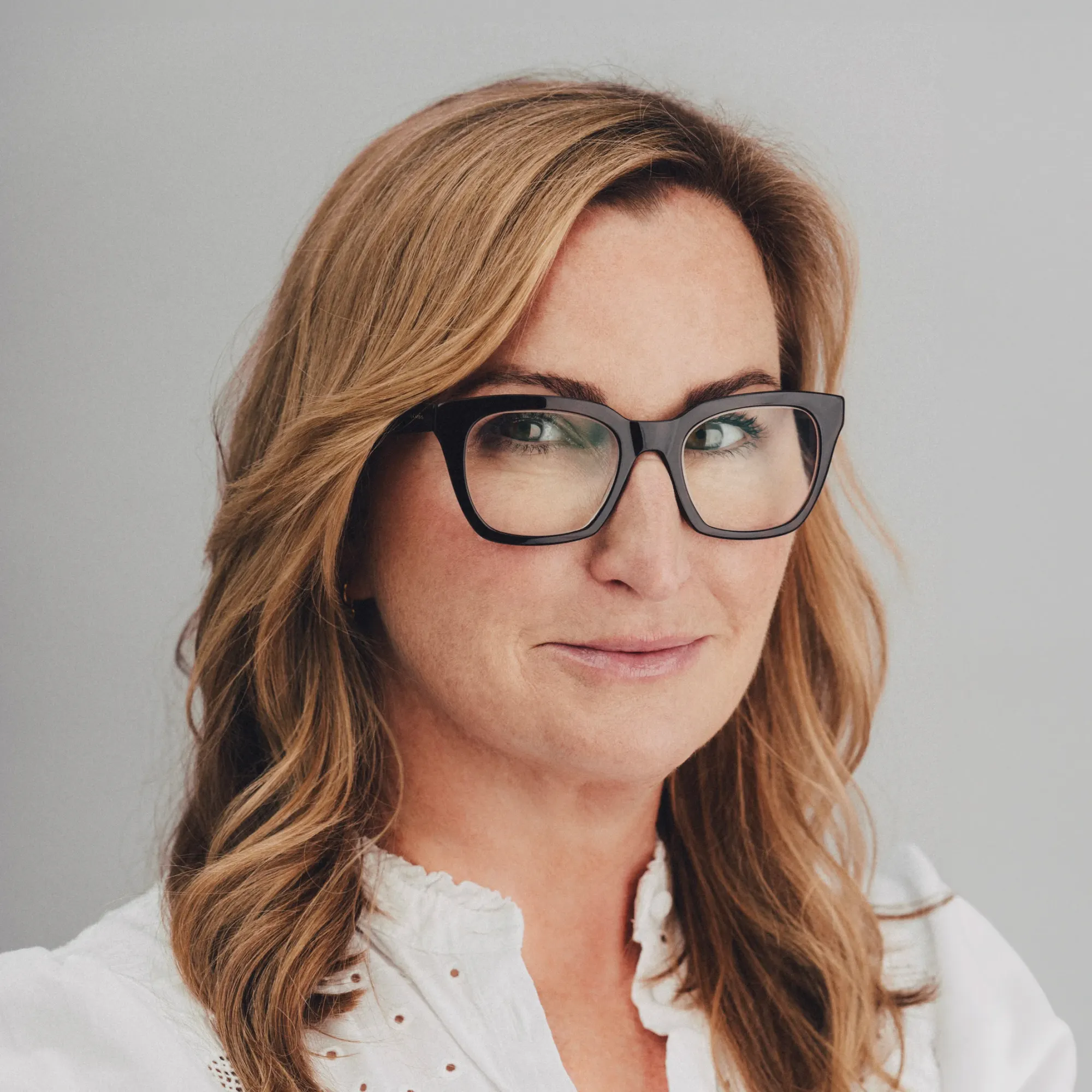 Natasha Hitchen (née Blunt) - Veles Consulting Associate Partner