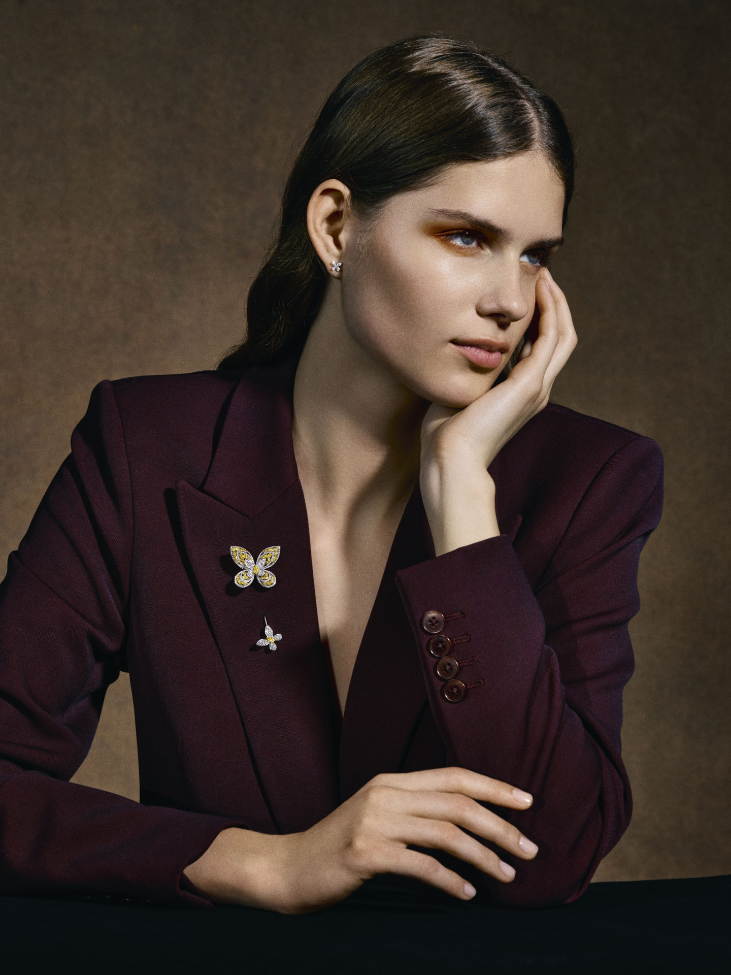 KINN Productions, London — post-production for Graff Diamonds' High Jewellery Brooches campaign. Luxury jewellery retouching, beauty retouching and colour grading.