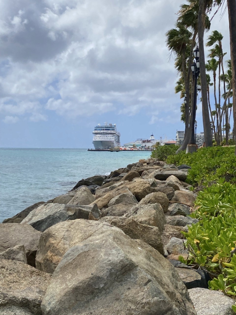 Aruba coastline