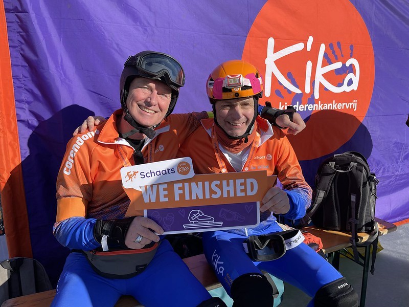 Finish foto Schaats voor KiKa