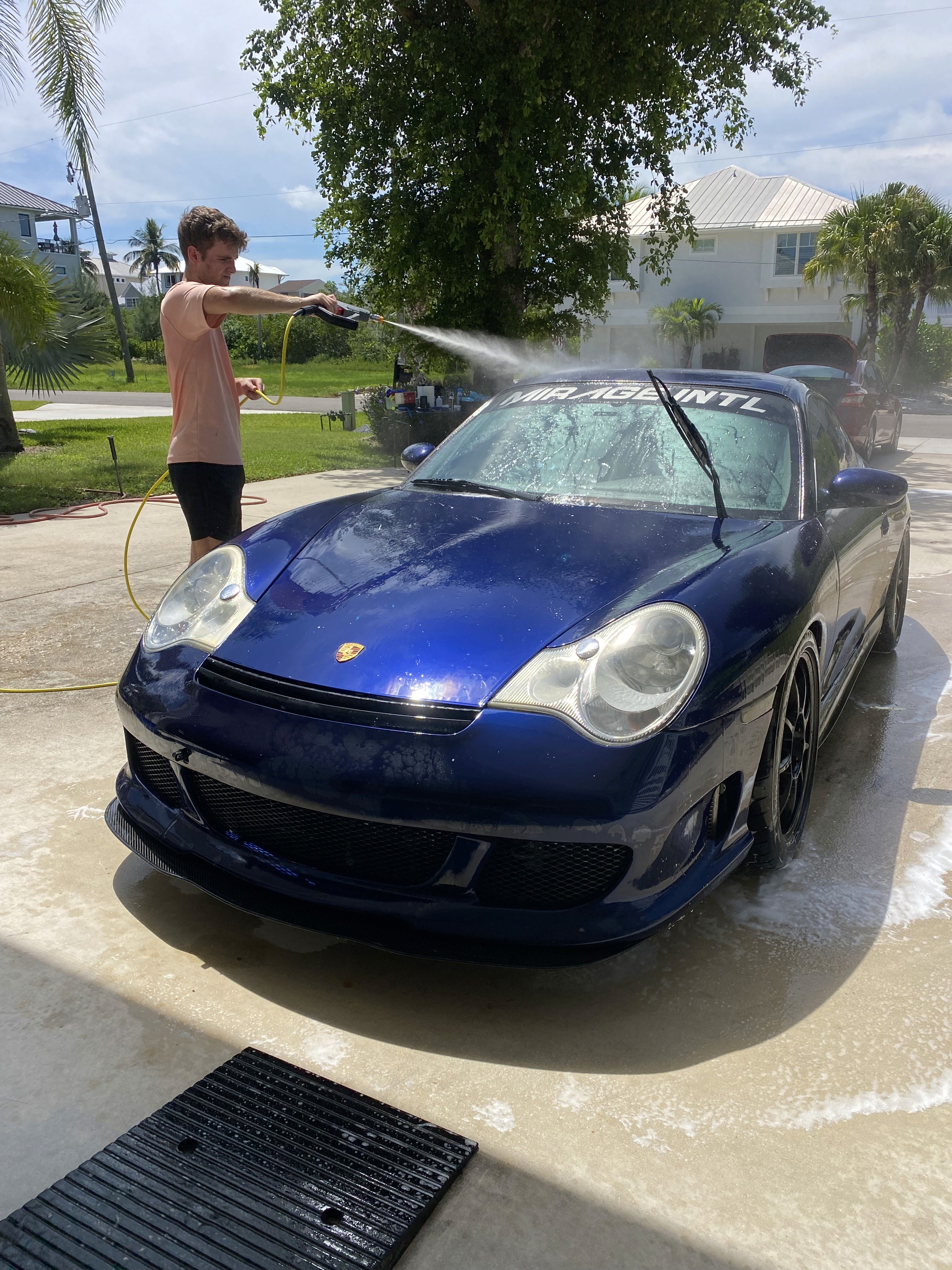 Full interior and exterior detaili on a old blue porsche trubo