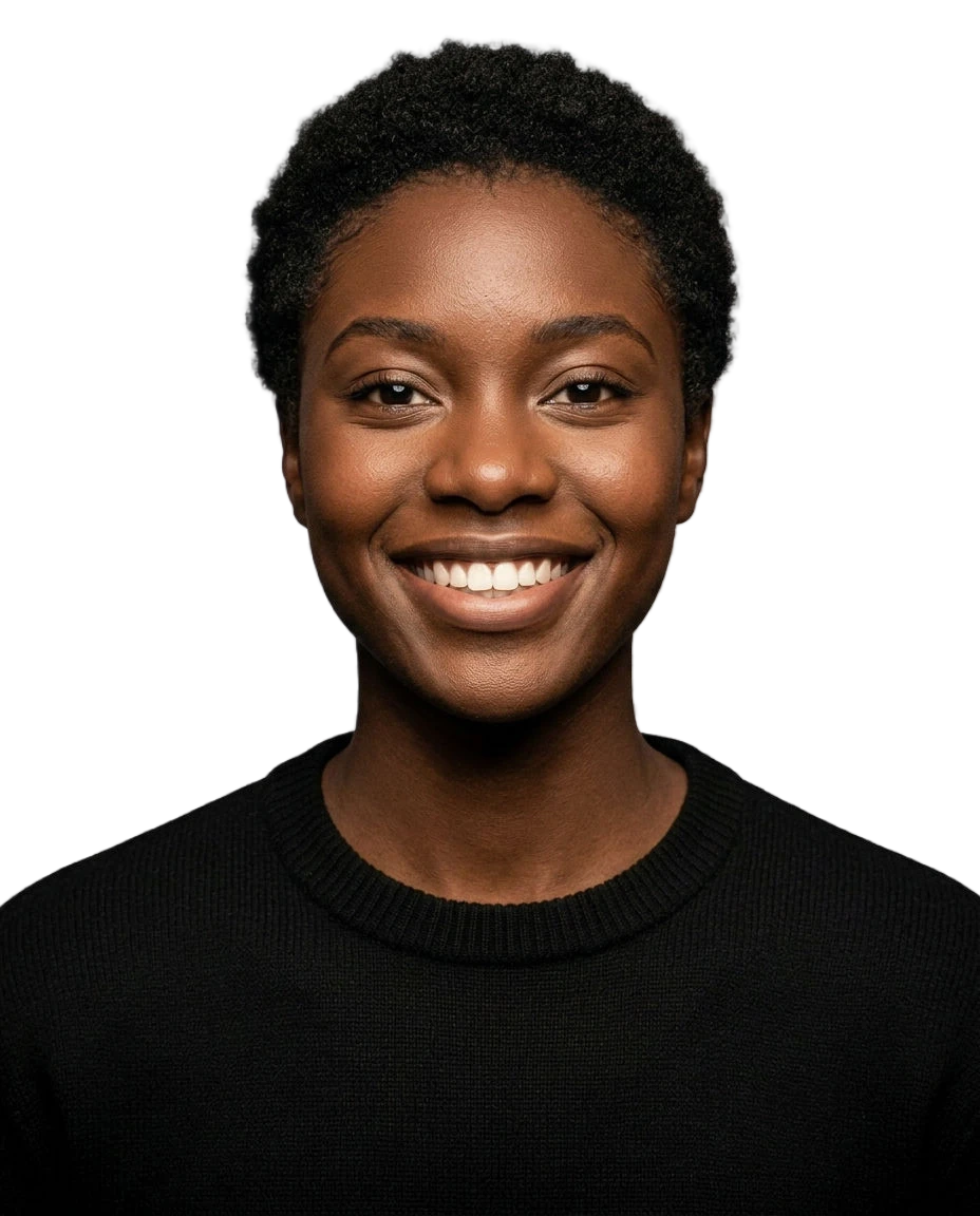 headshot photo of Sofia