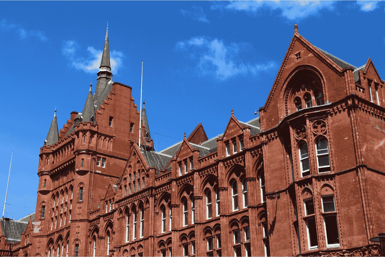 Ein Smart Meter für PV-Anlagen, welche die kWh (Kilowatt pro Stunde) anzeigen.)