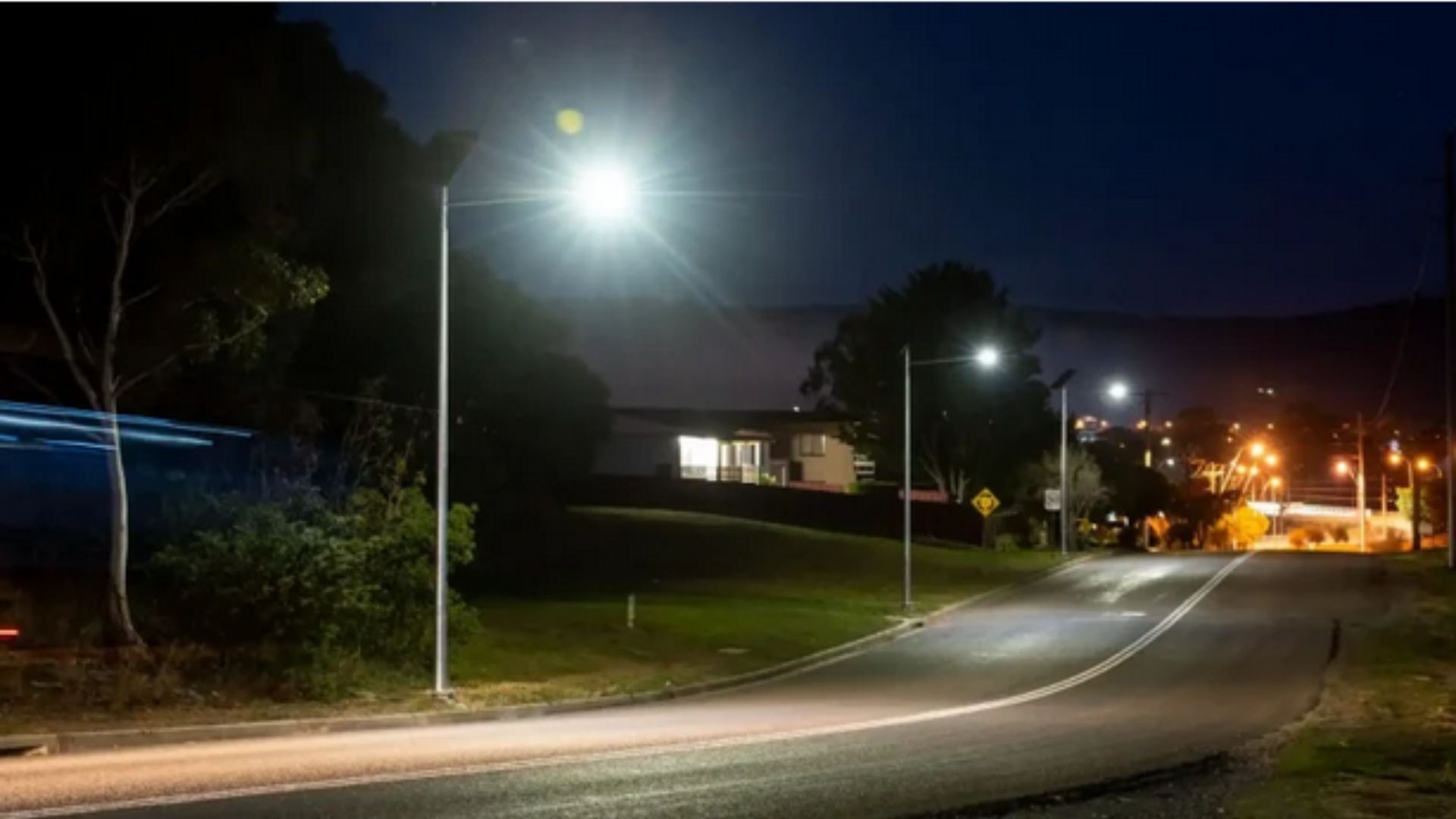 Solar street lamps: a sustainable solution