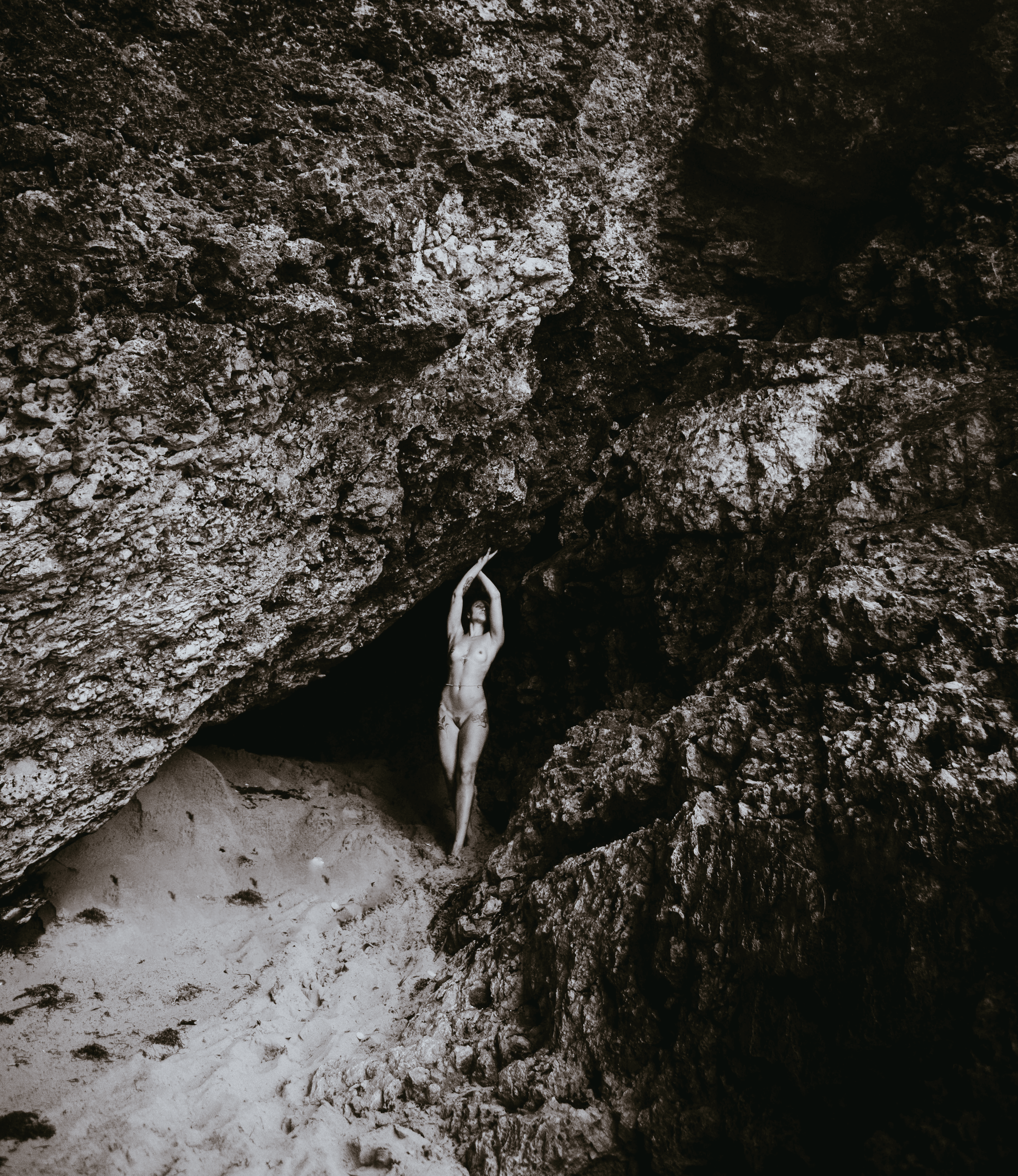 Elena Fischer at kitchen