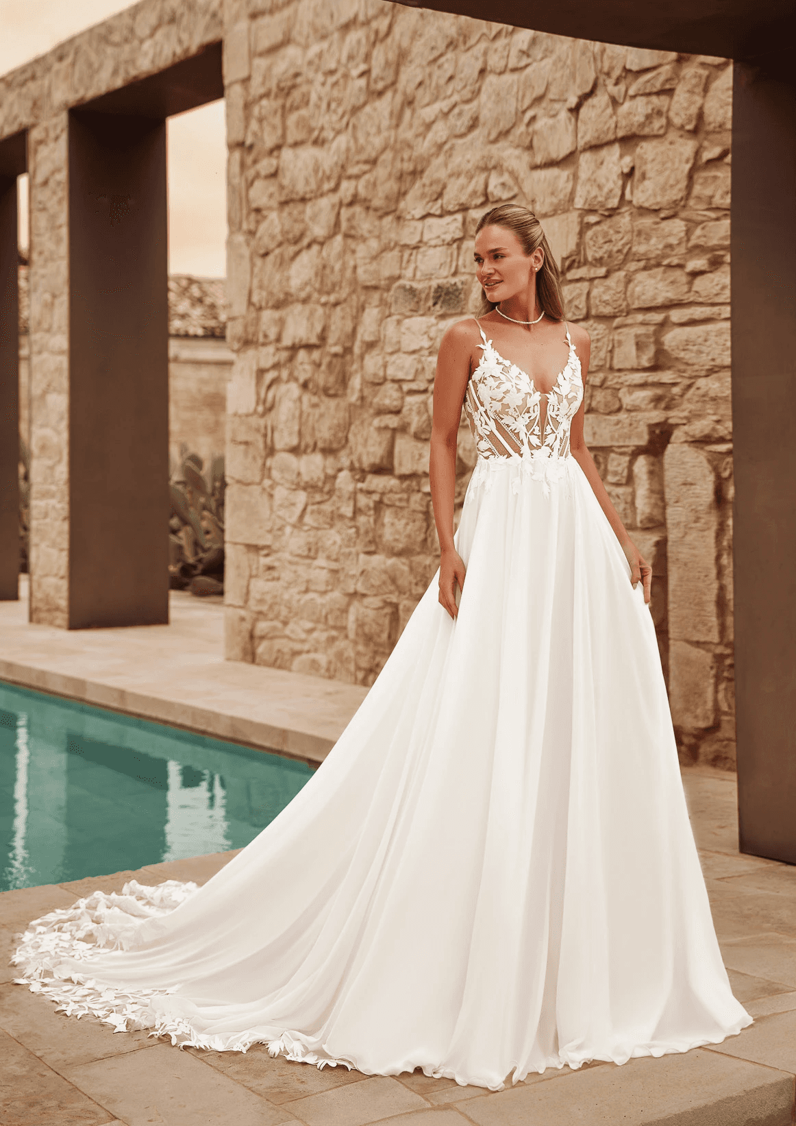 A-Linie Hochzeitskleid von Anna Sposa mit Spitzenoberteil und Tüllrock – New Collection 2026