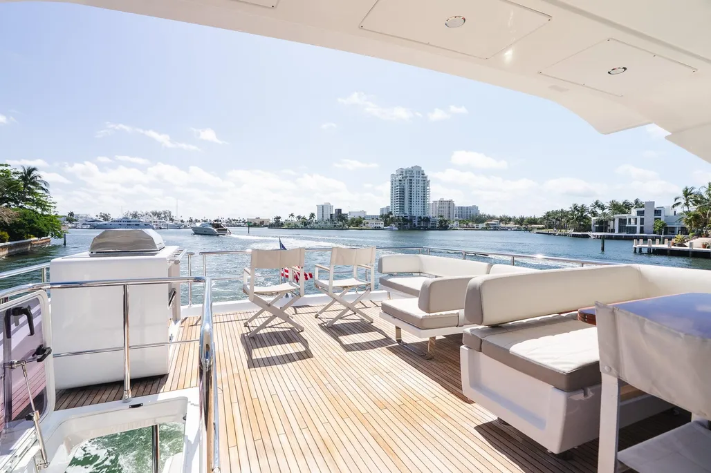 Boat thumbnail 65