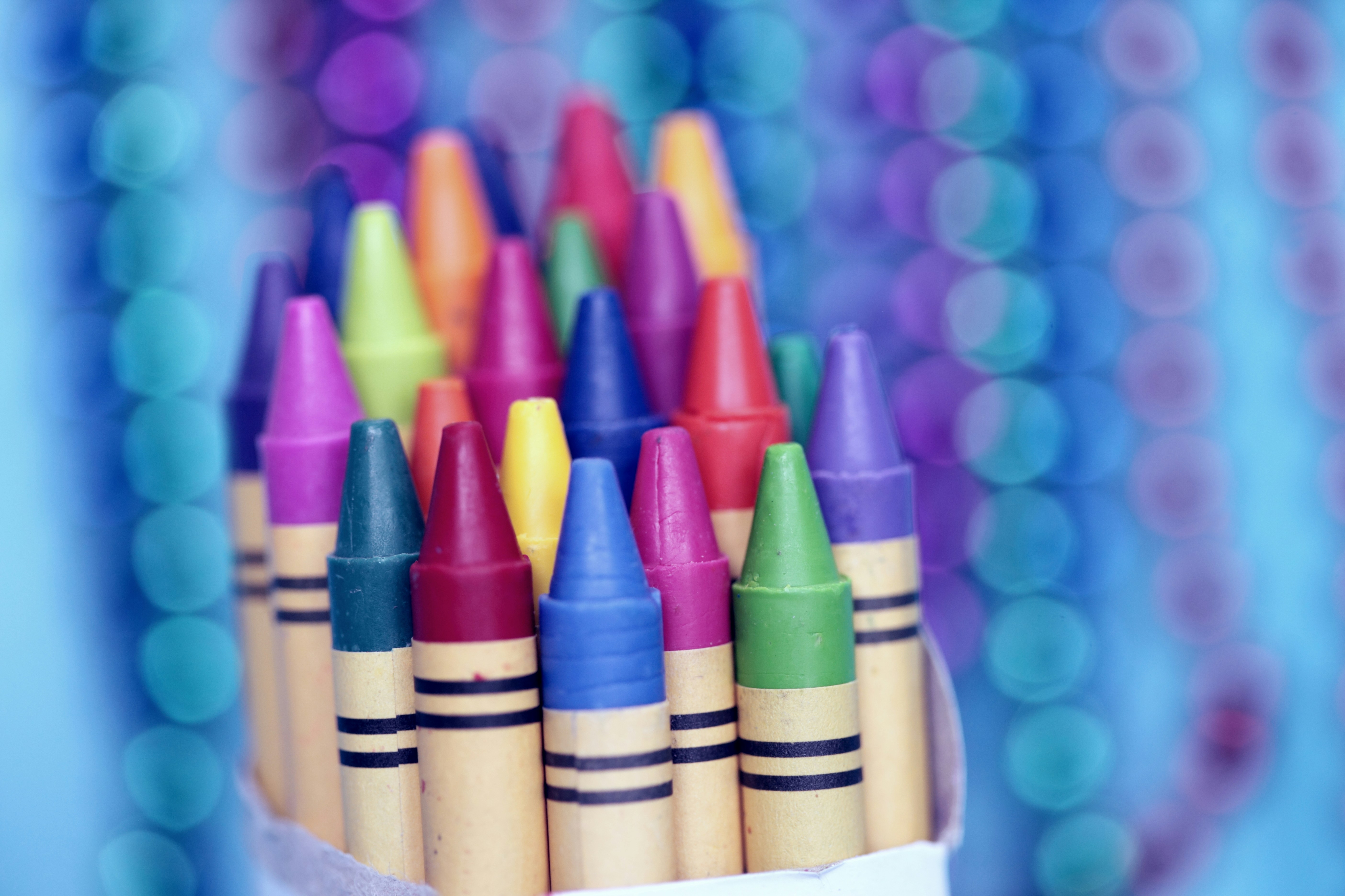 Different Colored Pencils Placed together - How To Do Your Own Color Analysis