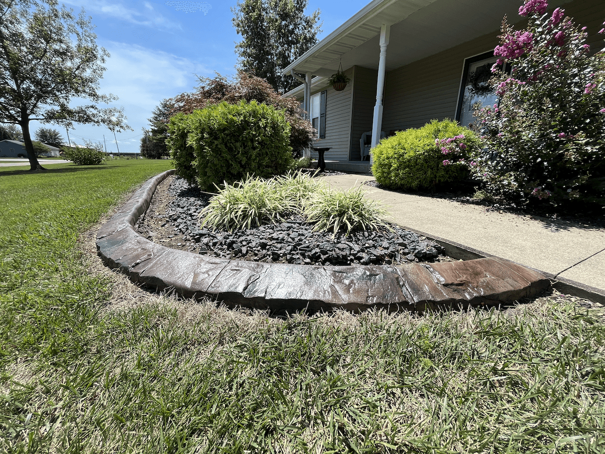 Illinois Central Curbing Concrete Landscape Edging