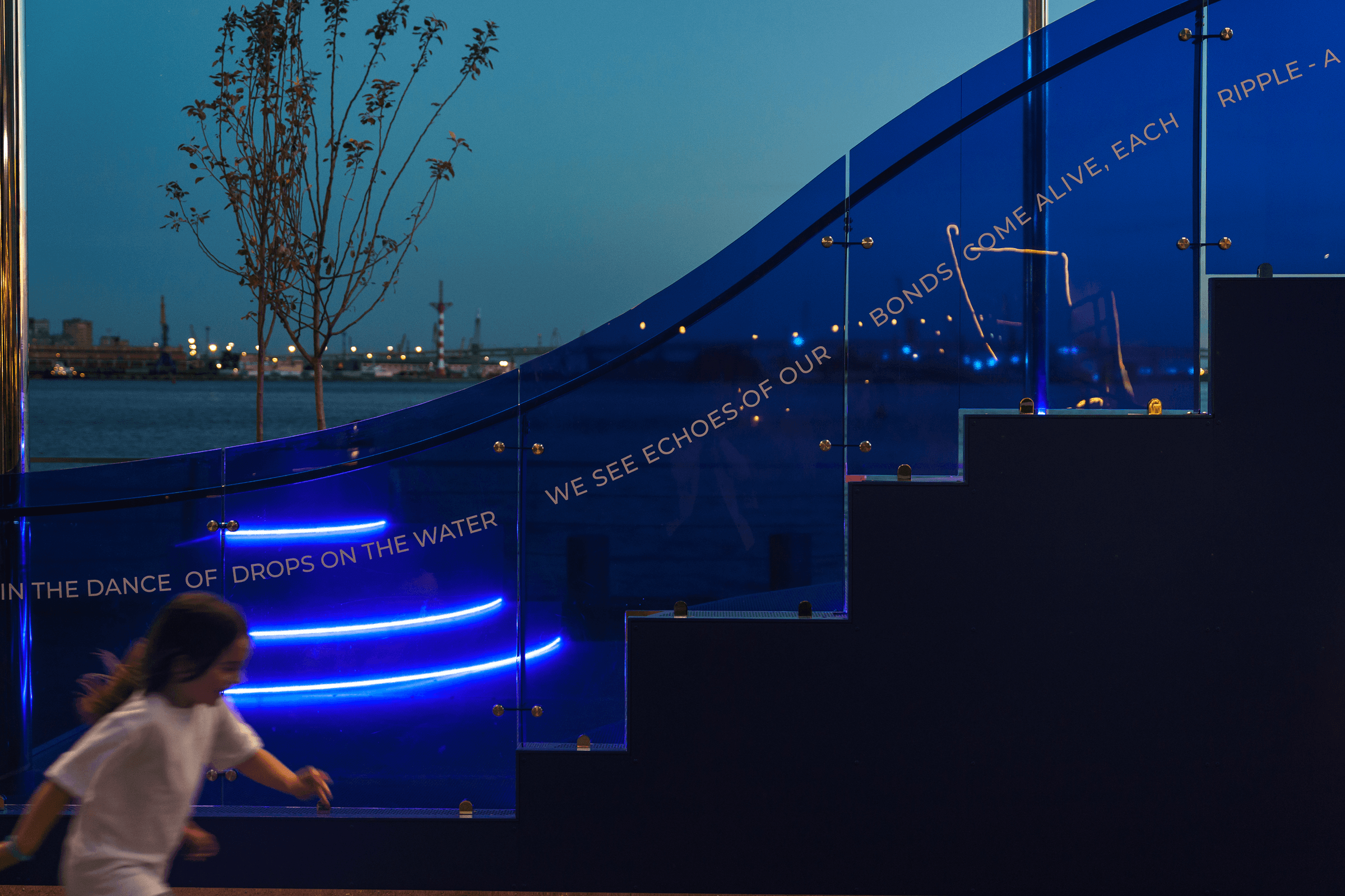 Thsnd Legenda Background