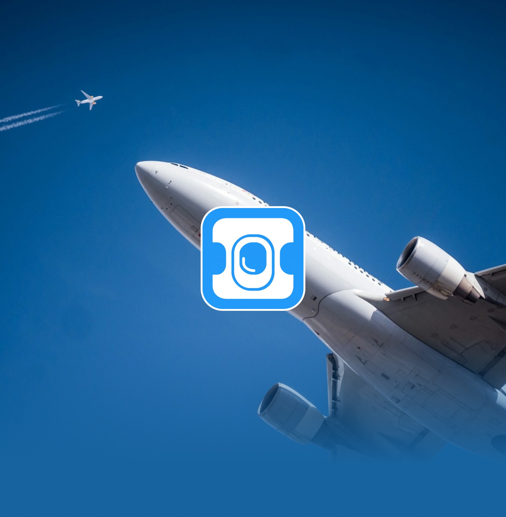 speaker with a half white half green background