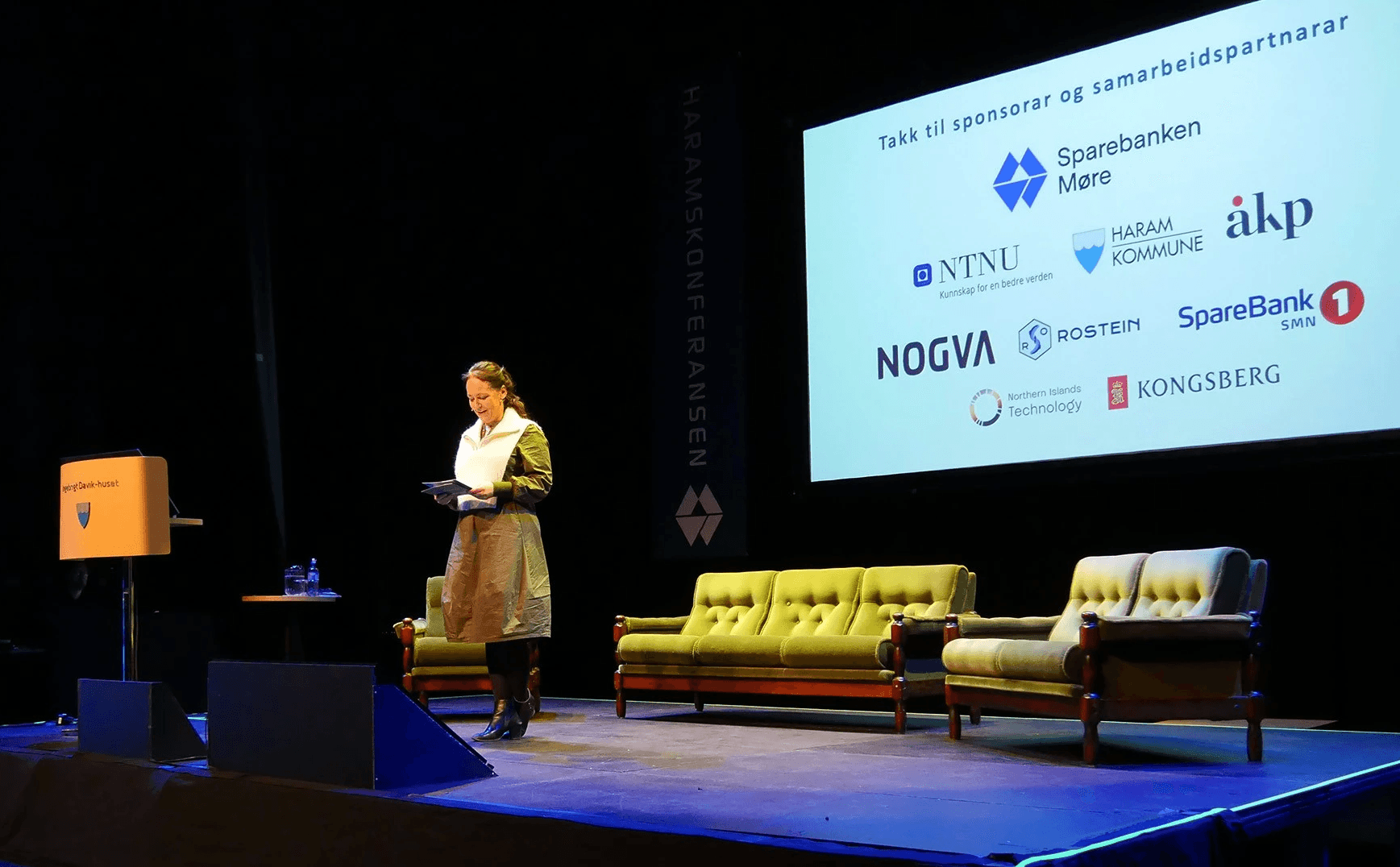 Konferansier Jannicke Farstad. 