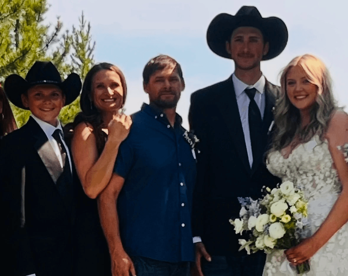 Anne's family at Ethan's wedding