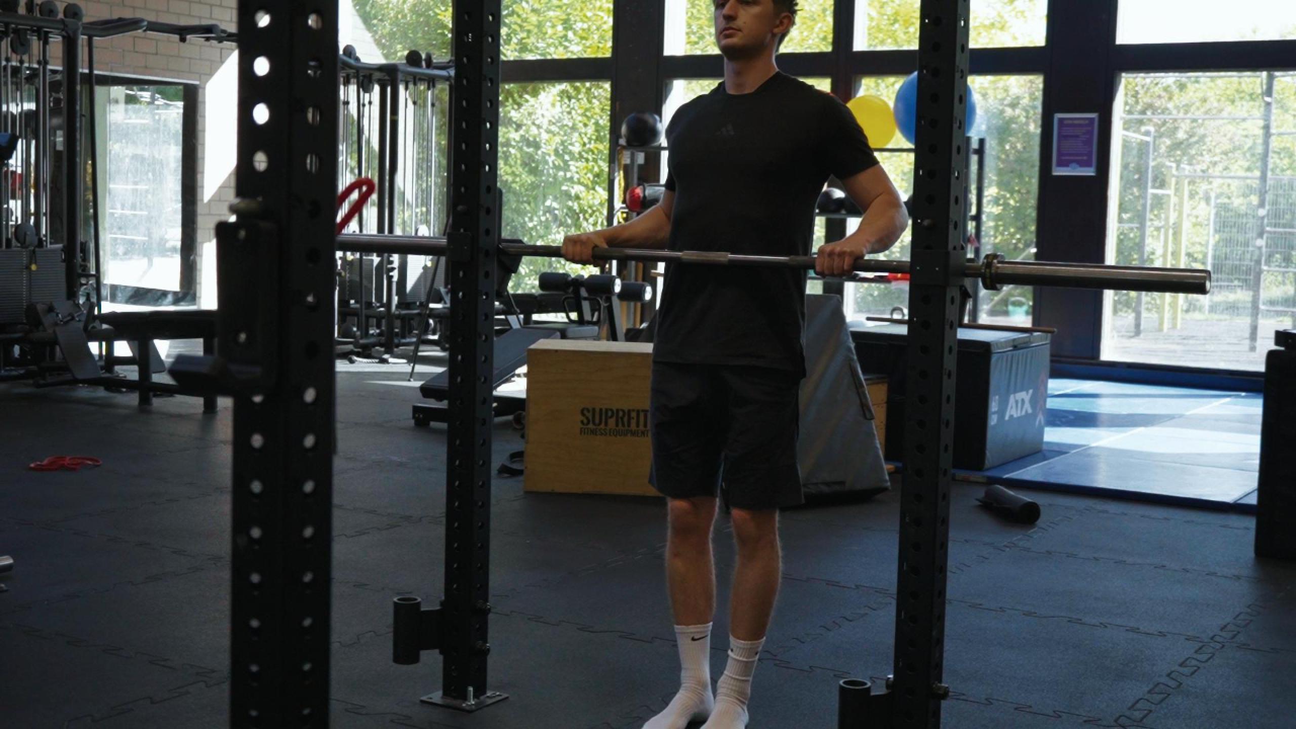 Standing Australian Pull Up