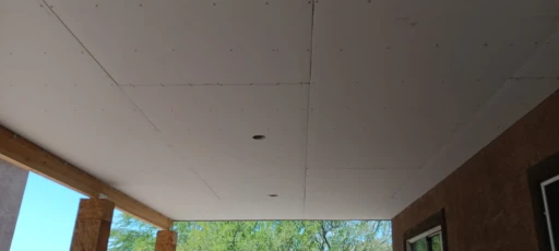 Finished drywall ceiling in a Tucson home