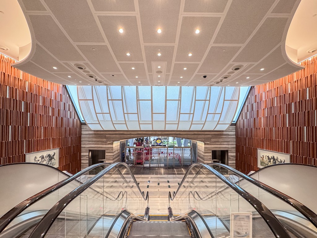 Sha Tin Racecourse Members Main Entrance