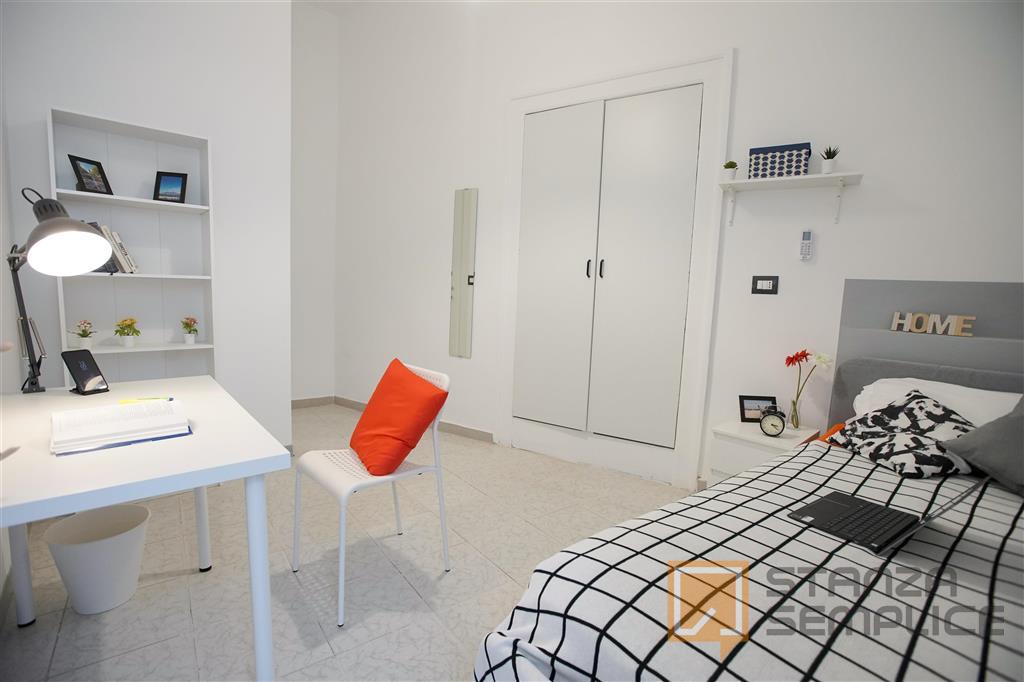 10-sqm room in Vicolo Noce, Napoli