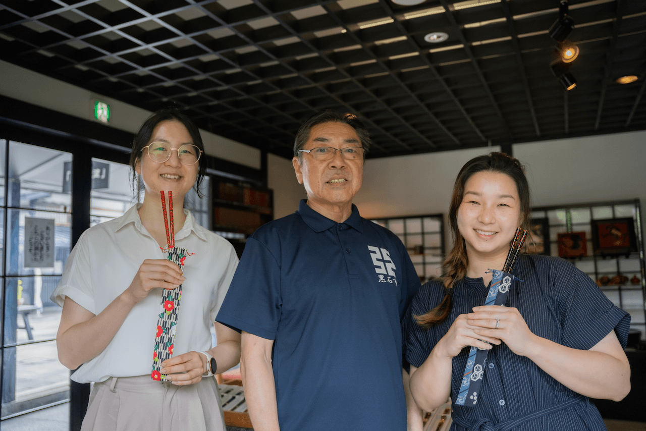 Customs with their finished lacquerware chopsticks product