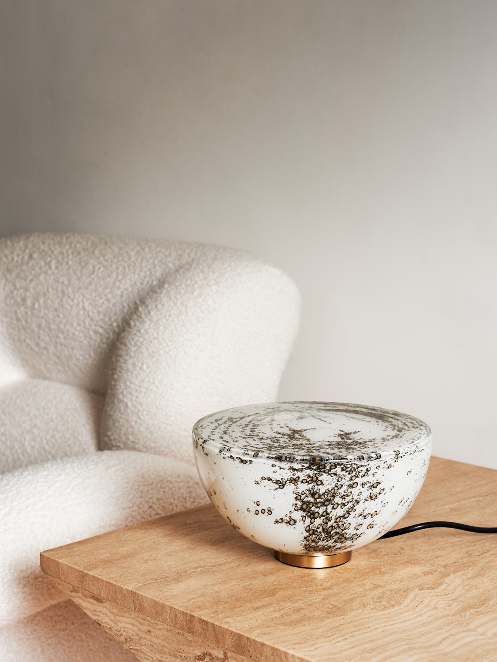 Orla table lamp – flat-faced glass with volcanic frit patterning