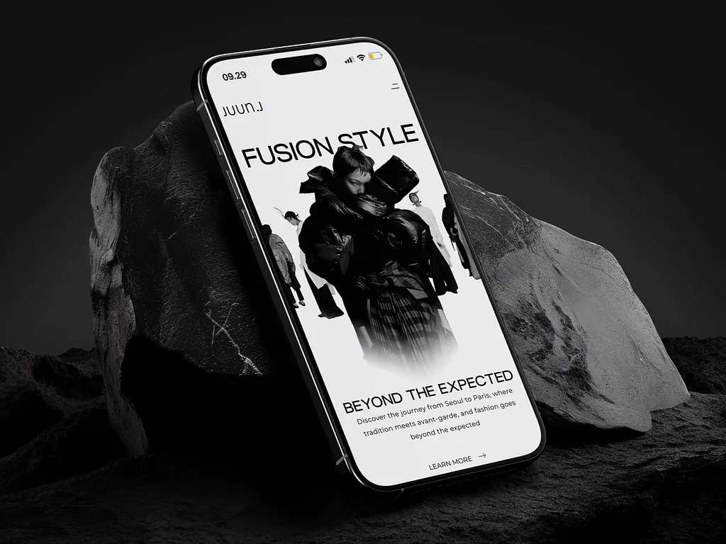 Abstract Elegant Fashion Ecommerce Website