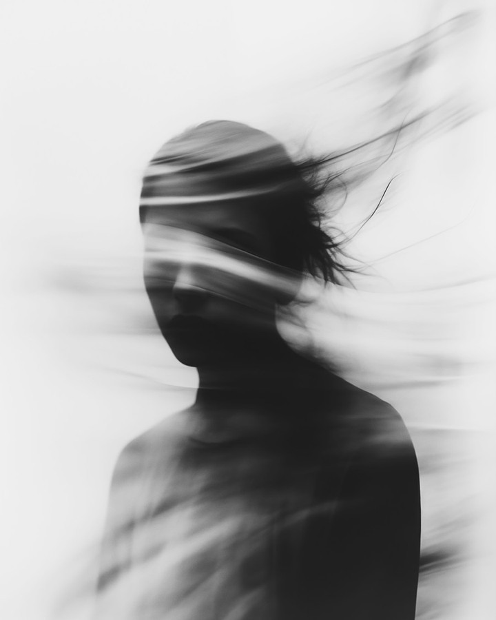 Faceless OnlyFans vs Fansly in 2026