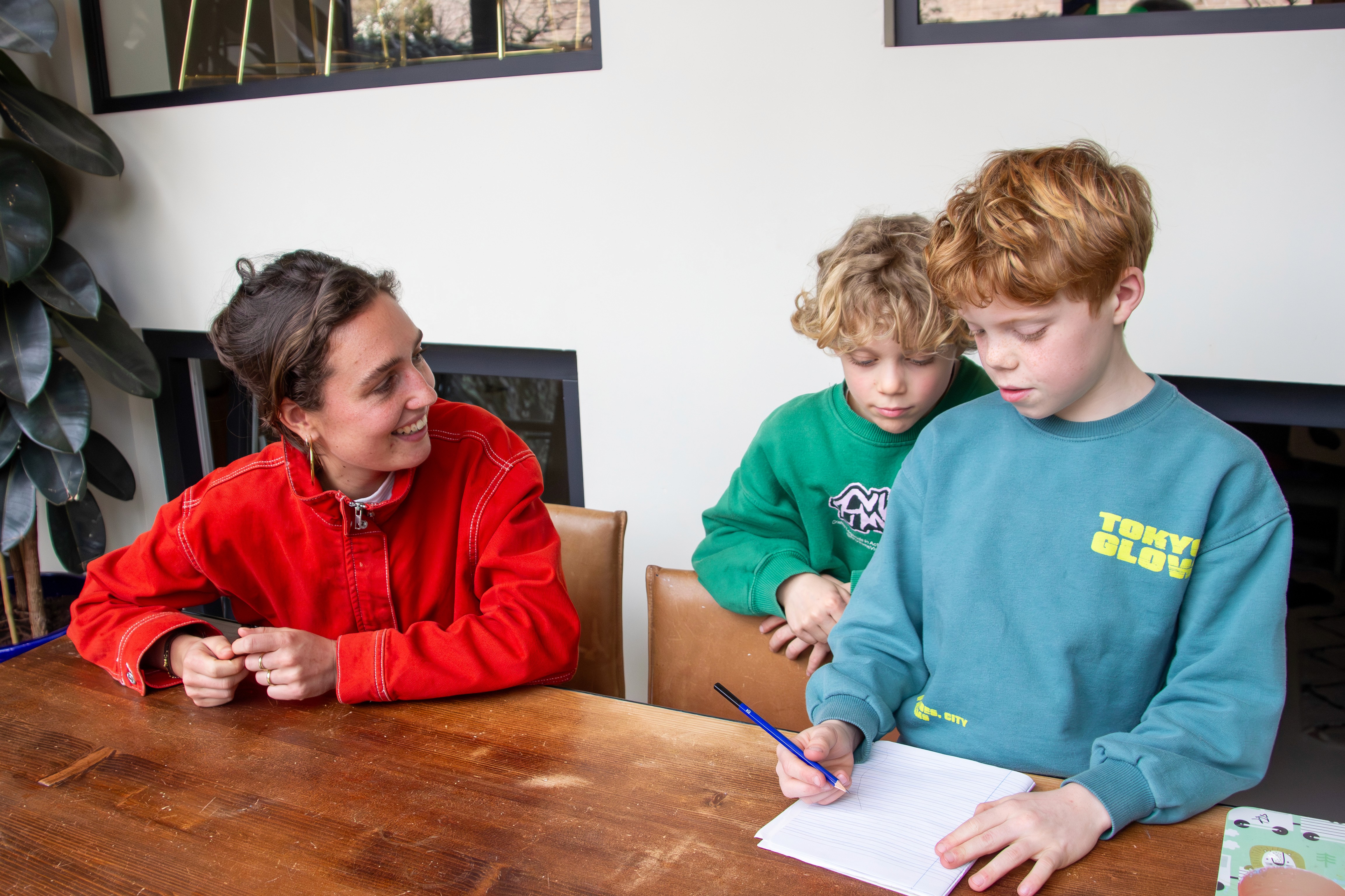 Charly Cares a babysitter at home in Lelystad