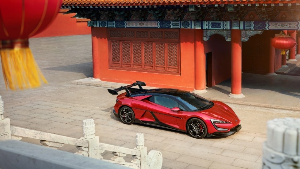 BYD Yangwang U9 2024 standard version